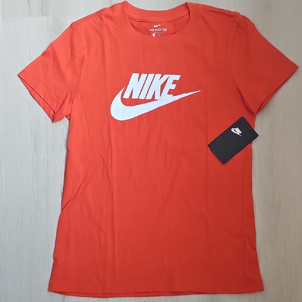 Nike Orange Short Sleeve Crewneck T-Shirt with White Swoosh